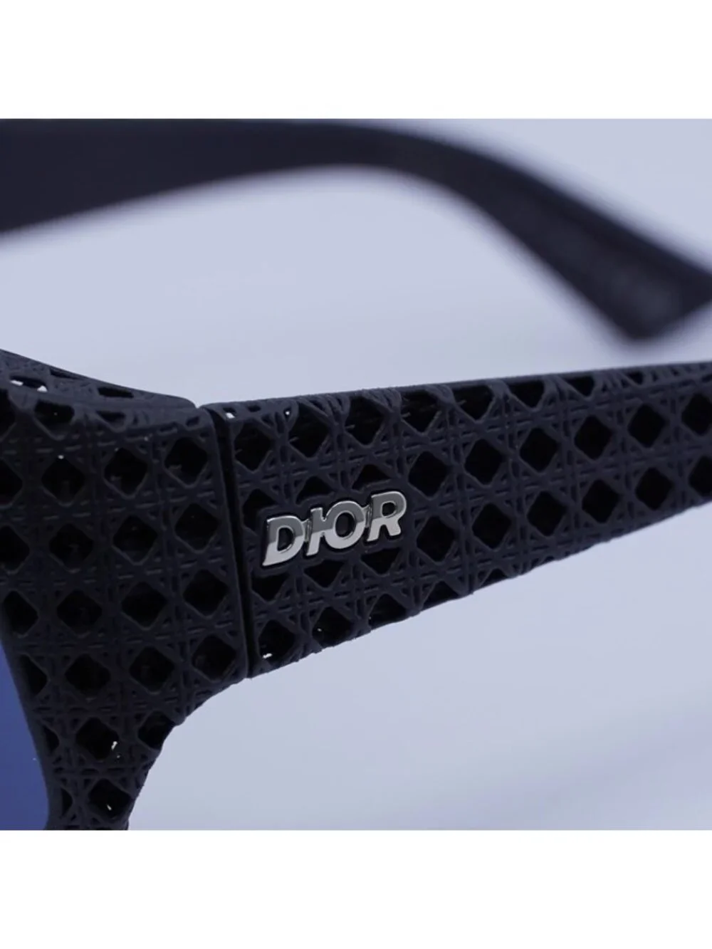 Dior DIOR3D M1U 11B0 Sunglasses Matte Black Shield Frame, Blue Lenses